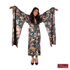 Japanse Geisha Met Bloemenmotief